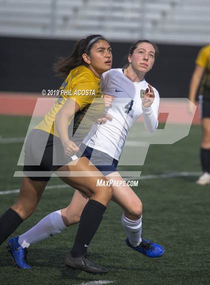 Thumbnail 3 in Cabrillo vs. Calvary Chapel (Best of the West Tournament) photogallery.