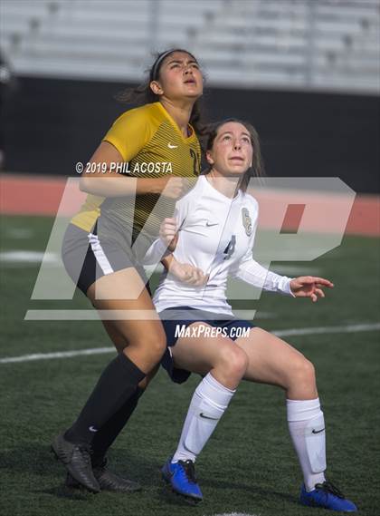 Thumbnail 2 in Cabrillo vs. Calvary Chapel (Best of the West Tournament) photogallery.