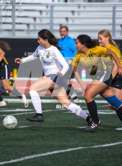 Thumbnail 2 in Cabrillo vs. Calvary Chapel (Best of the West Tournament) photogallery.