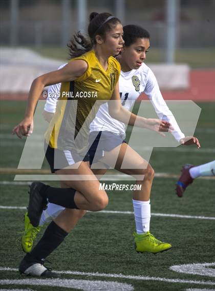 Thumbnail 3 in Cabrillo vs. Calvary Chapel (Best of the West Tournament) photogallery.