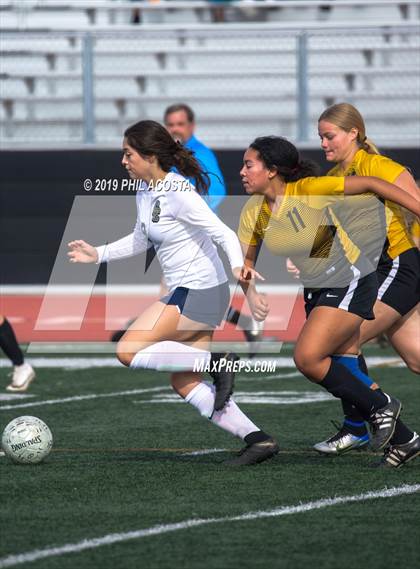 Thumbnail 3 in Cabrillo vs. Calvary Chapel (Best of the West Tournament) photogallery.