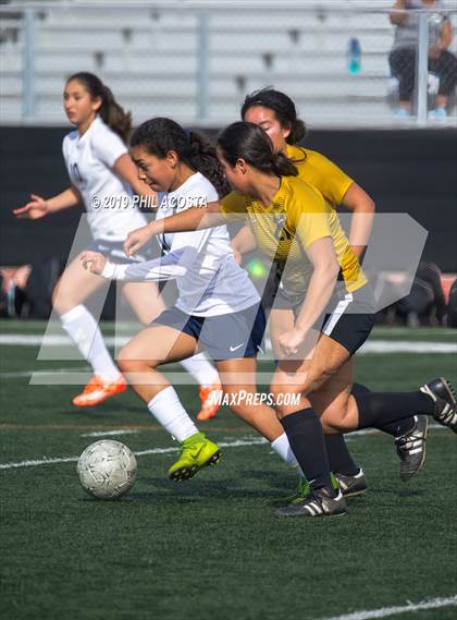 Thumbnail 2 in Cabrillo vs. Calvary Chapel (Best of the West Tournament) photogallery.