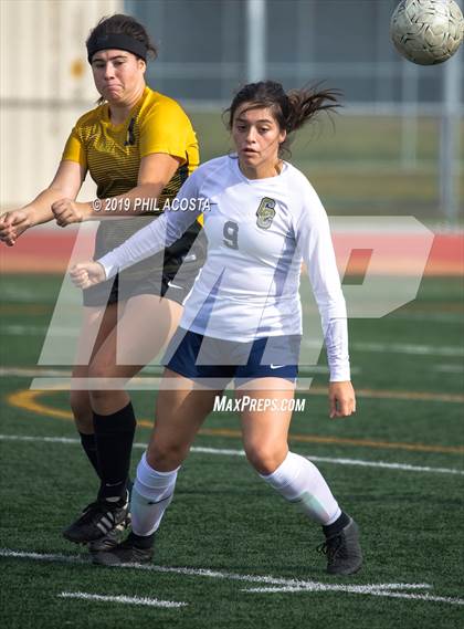 Thumbnail 3 in Cabrillo vs. Calvary Chapel (Best of the West Tournament) photogallery.