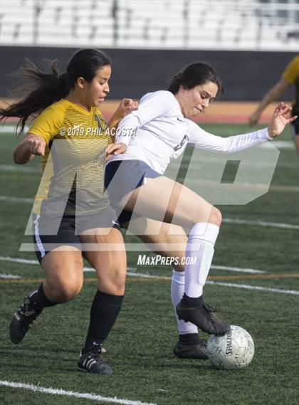 Thumbnail 2 in Cabrillo vs. Calvary Chapel (Best of the West Tournament) photogallery.