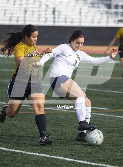 Thumbnail 3 in Cabrillo vs. Calvary Chapel (Best of the West Tournament) photogallery.