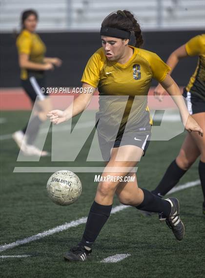 Thumbnail 3 in Cabrillo vs. Calvary Chapel (Best of the West Tournament) photogallery.