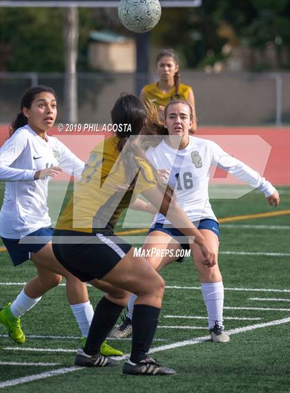 Thumbnail 2 in Cabrillo vs. Calvary Chapel (Best of the West Tournament) photogallery.
