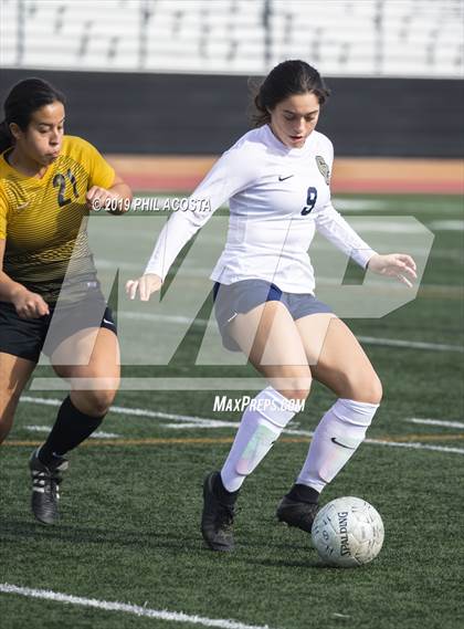 Thumbnail 2 in Cabrillo vs. Calvary Chapel (Best of the West Tournament) photogallery.