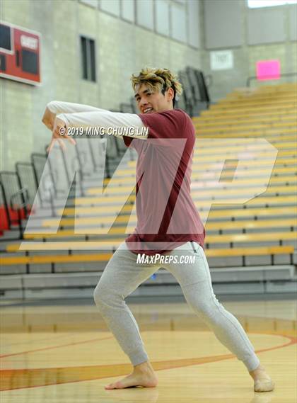 Thumbnail 3 in Mater Dei Dance Classic (Lyrical Solo A) photogallery.