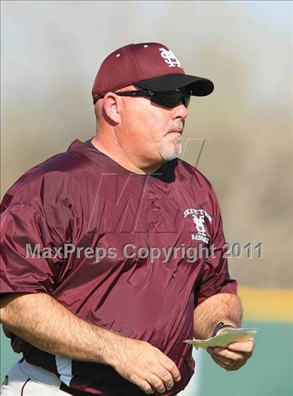 Thumbnail 3 in Mesquite vs. Cedar Hill ( Grand Prairie Classic ) photogallery.