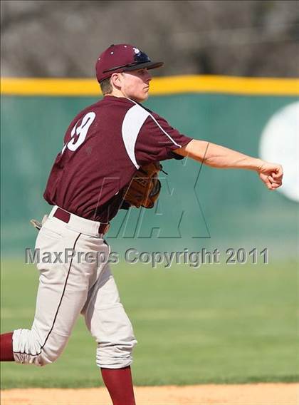 Thumbnail 1 in Mesquite vs. Cedar Hill ( Grand Prairie Classic ) photogallery.