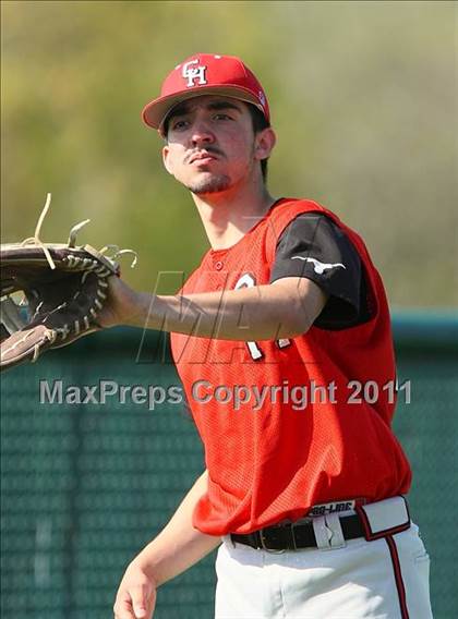 Thumbnail 1 in Mesquite vs. Cedar Hill ( Grand Prairie Classic ) photogallery.