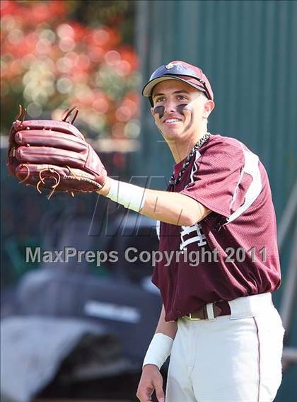 Thumbnail 2 in Mesquite vs. Cedar Hill ( Grand Prairie Classic ) photogallery.
