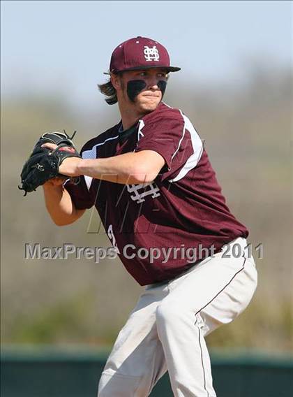 Thumbnail 3 in Mesquite vs. Cedar Hill ( Grand Prairie Classic ) photogallery.