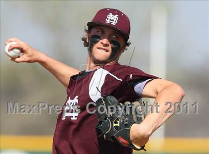 Thumbnail 1 in Mesquite vs. Cedar Hill ( Grand Prairie Classic ) photogallery.