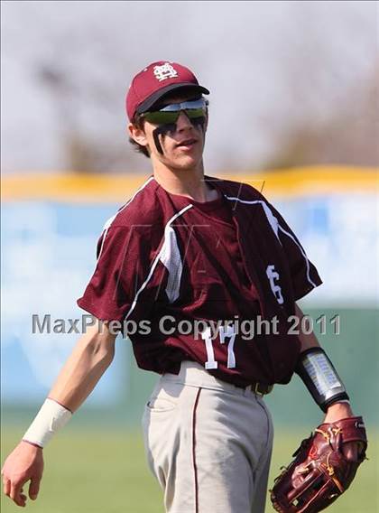 Thumbnail 2 in Mesquite vs. Cedar Hill ( Grand Prairie Classic ) photogallery.