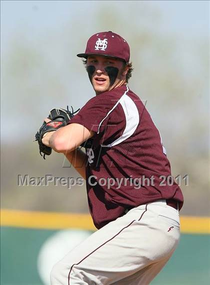 Thumbnail 3 in Mesquite vs. Cedar Hill ( Grand Prairie Classic ) photogallery.