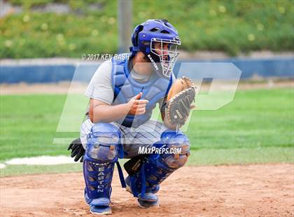 Thumbnail 1 in Burbank @ Camarillo (Valley Invitational Summer League) photogallery.