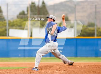 Thumbnail 2 in Burbank @ Camarillo (Valley Invitational Summer League) photogallery.