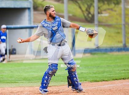 Thumbnail 2 in Burbank @ Camarillo (Valley Invitational Summer League) photogallery.
