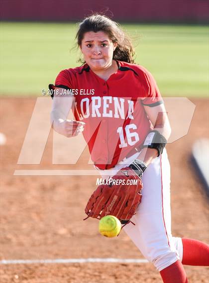 Thumbnail 1 in Lorena vs. West  photogallery.