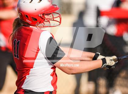Thumbnail 1 in Lorena vs. West  photogallery.