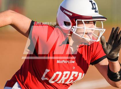 Thumbnail 3 in Lorena vs. West  photogallery.