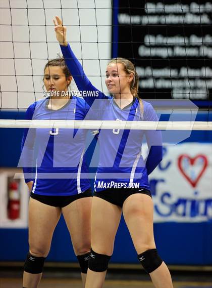 Thumbnail 3 in Frontier vs Bullard (CIF CS 1st Round) photogallery.
