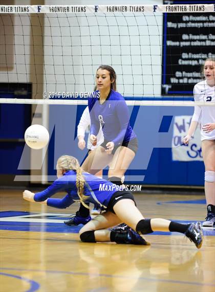 Thumbnail 2 in Frontier vs Bullard (CIF CS 1st Round) photogallery.