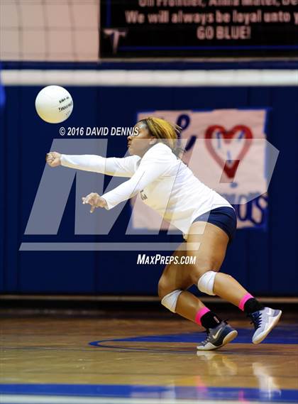 Thumbnail 1 in Frontier vs Bullard (CIF CS 1st Round) photogallery.