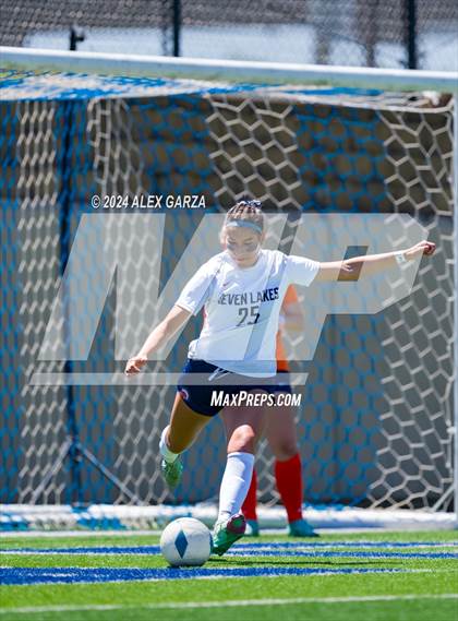 Thumbnail 3 in Prosper vs. Katy Seven Lakes (UIL 6A Soccer Semifinal) photogallery.