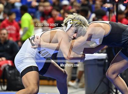 Thumbnail 3 in UIL State Championships - 5A 138lb Final photogallery.