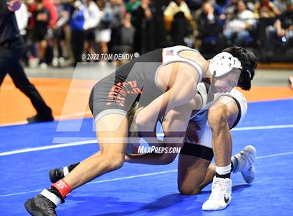Thumbnail 2 in UIL State Championships - 5A 138lb Final photogallery.