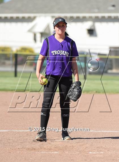 Thumbnail 1 in Piner @ Petaluma photogallery.