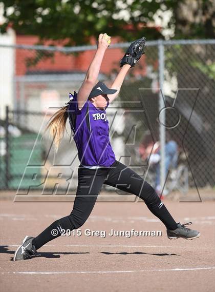 Thumbnail 3 in Piner @ Petaluma photogallery.