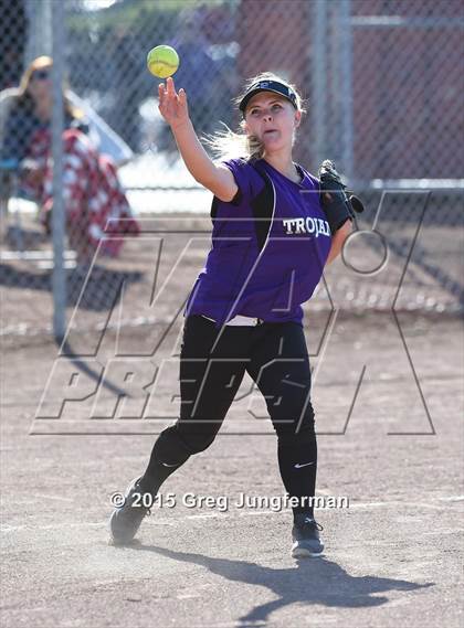 Thumbnail 1 in Piner @ Petaluma photogallery.