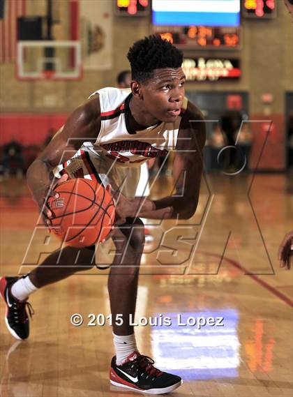 Thumbnail 2 in Chino Hills vs. Westchester (Nike Extravaganza) photogallery.