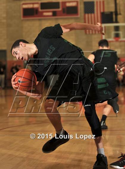 Thumbnail 2 in Chino Hills vs. Westchester (Nike Extravaganza) photogallery.