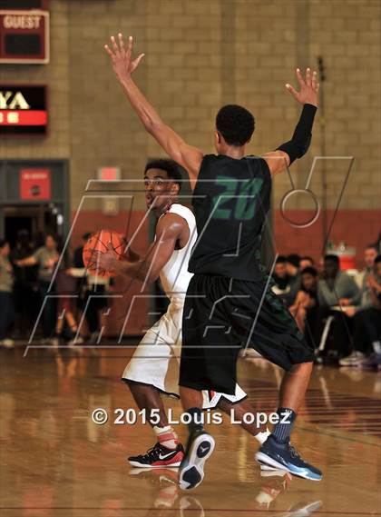 Thumbnail 3 in Chino Hills vs. Westchester (Nike Extravaganza) photogallery.