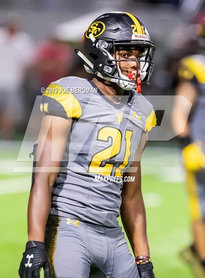 Thumbnail 1 in St. Frances Academy vs. Mater Dei (Trinity League vs. USA Showcase) photogallery.