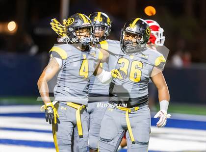 Thumbnail 3 in St. Frances Academy vs. Mater Dei (Trinity League vs. USA Showcase) photogallery.
