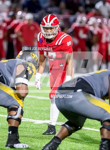 Thumbnail 2 in St. Frances Academy vs. Mater Dei (Trinity League vs. USA Showcase) photogallery.