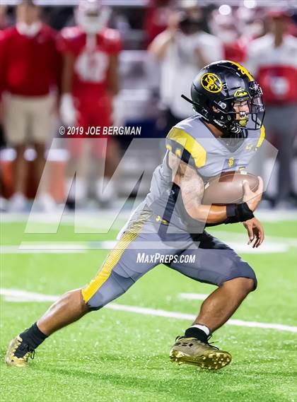 Thumbnail 3 in St. Frances Academy vs. Mater Dei (Trinity League vs. USA Showcase) photogallery.
