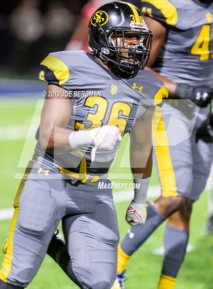 Thumbnail 1 in St. Frances Academy vs. Mater Dei (Trinity League vs. USA Showcase) photogallery.