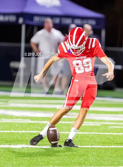 Thumbnail 3 in St. Frances Academy vs. Mater Dei (Trinity League vs. USA Showcase) photogallery.
