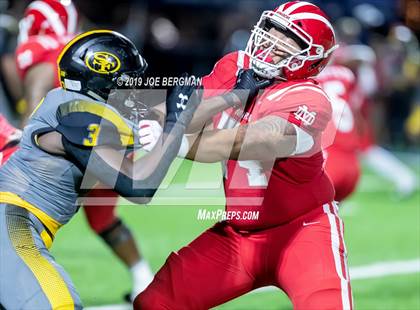 Thumbnail 1 in St. Frances Academy vs. Mater Dei (Trinity League vs. USA Showcase) photogallery.