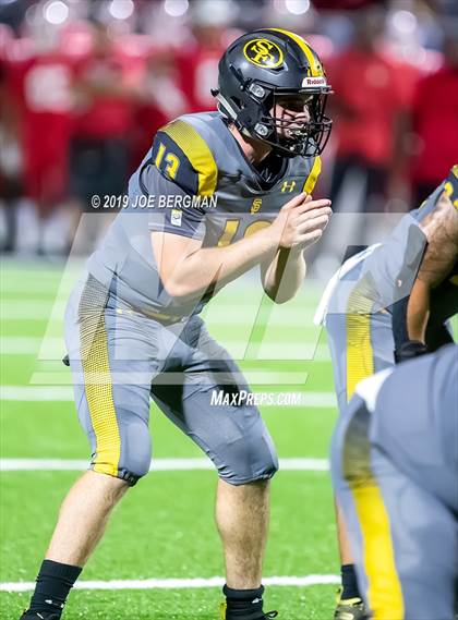Thumbnail 3 in St. Frances Academy vs. Mater Dei (Trinity League vs. USA Showcase) photogallery.