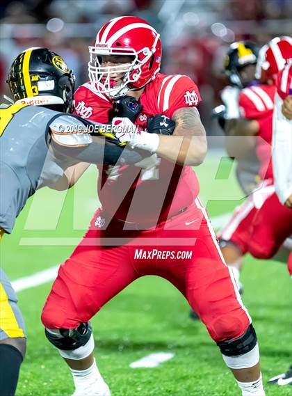 Thumbnail 3 in St. Frances Academy vs. Mater Dei (Trinity League vs. USA Showcase) photogallery.