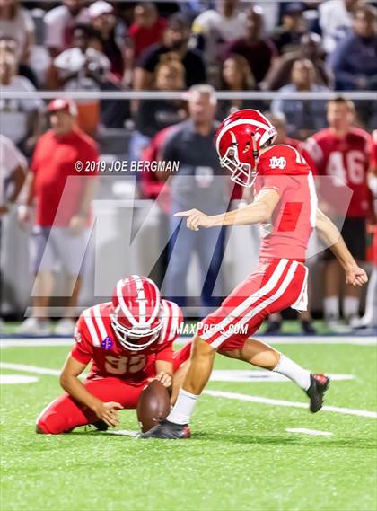 Thumbnail 2 in St. Frances Academy vs. Mater Dei (Trinity League vs. USA Showcase) photogallery.