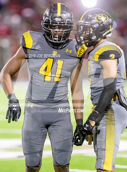 Thumbnail 2 in St. Frances Academy vs. Mater Dei (Trinity League vs. USA Showcase) photogallery.